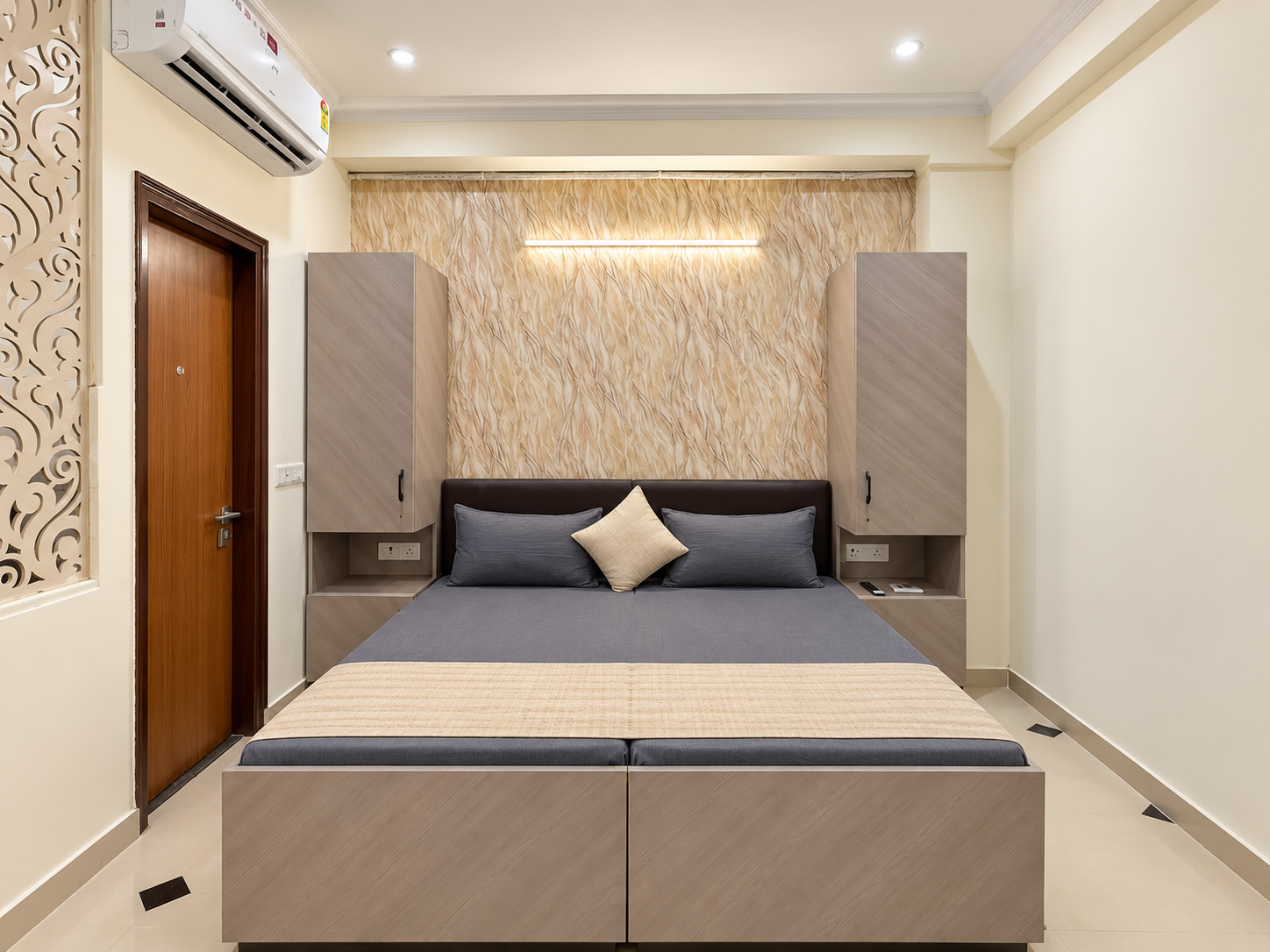 Anvi Residency - PG in Sector 22 Gurgaon For Boys And Girls - 3