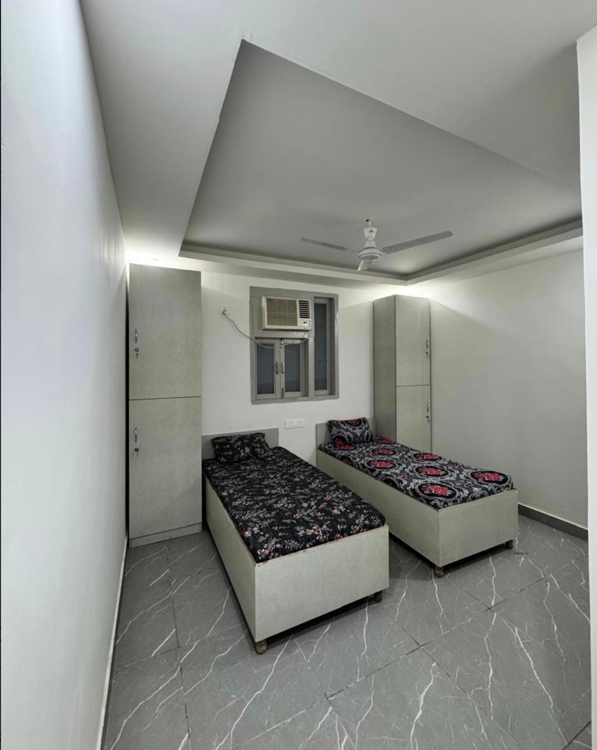 Tyagi pg - Image 1