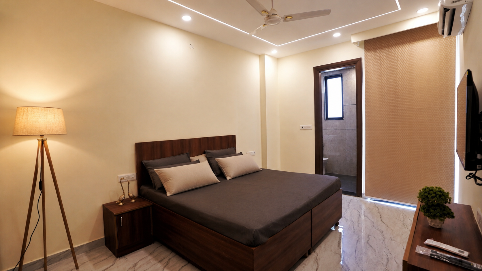 PG in Sector 21 Gurgaon For Girls - Anvi Residency - 2