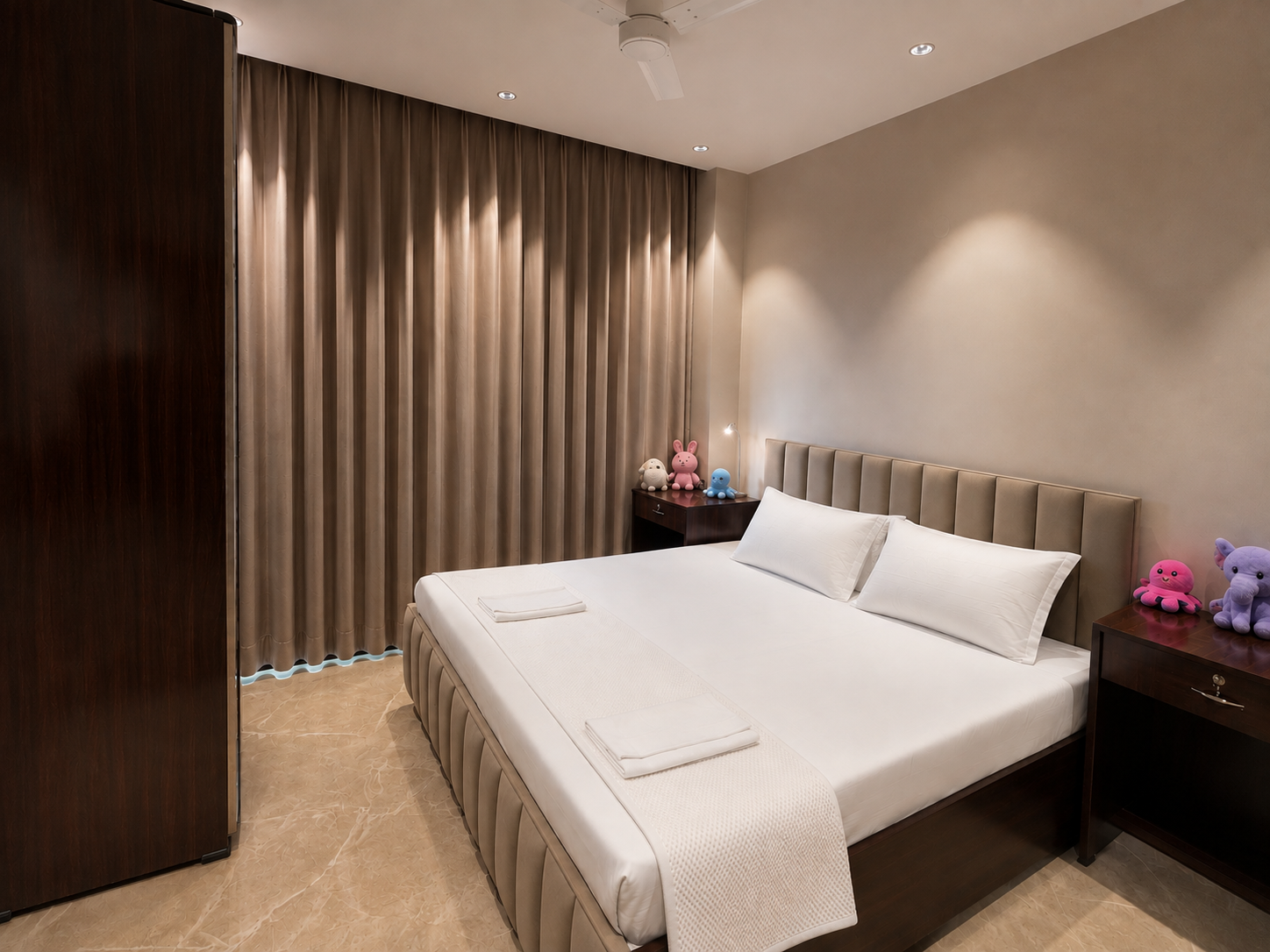 Luxury Girls PG in Sector 22 Gurgaon Near Cyber City | Anvi Residency - Image 1