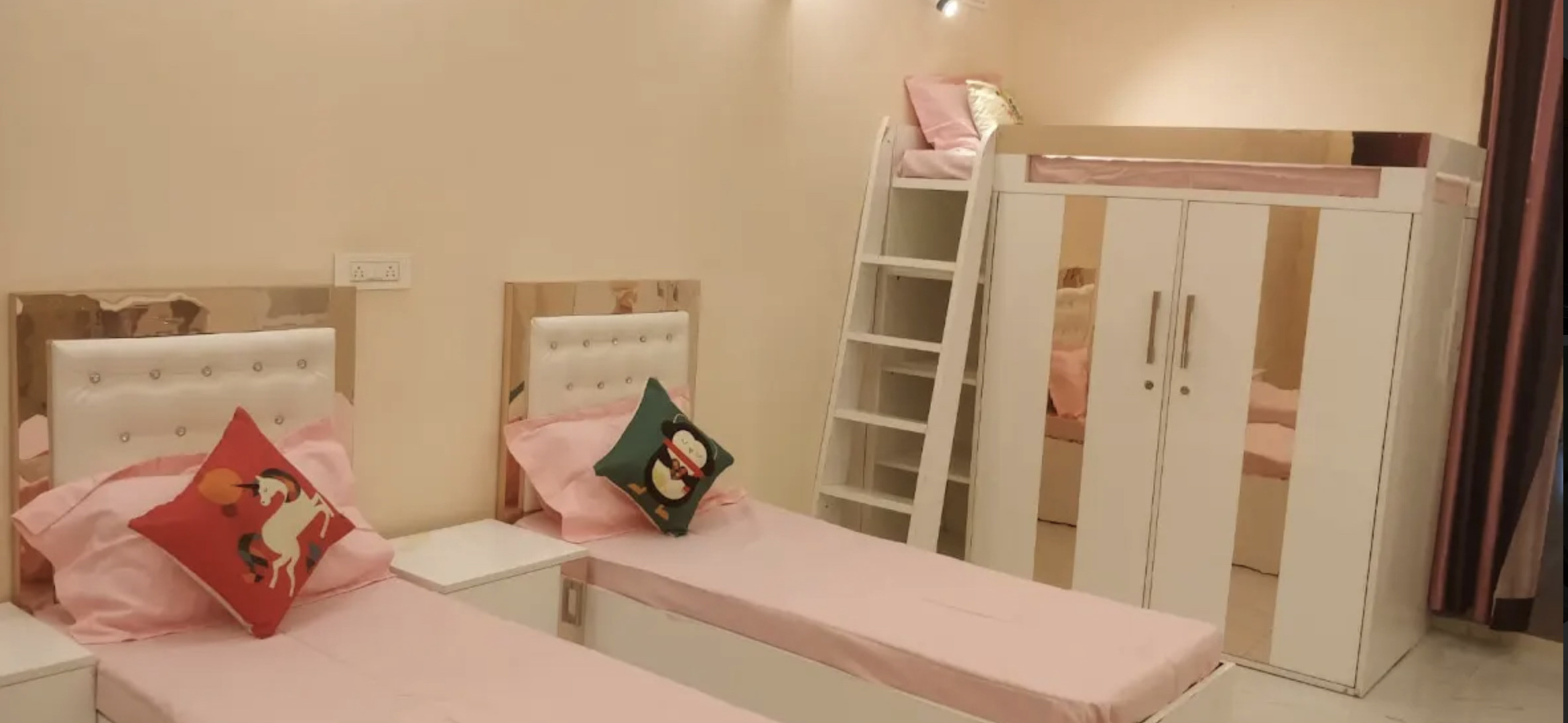 Larisa Residency - Main